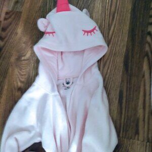 Girl's size 6 Oshkosh pink Unicorn bath robe